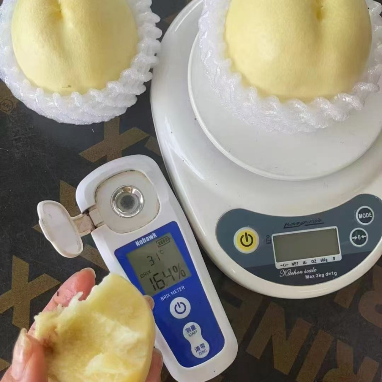 【新疆天山奶油白雪桃子3斤】纯甜多汁奶香味足顺丰同城送货上门新疆维吾尔自治区
