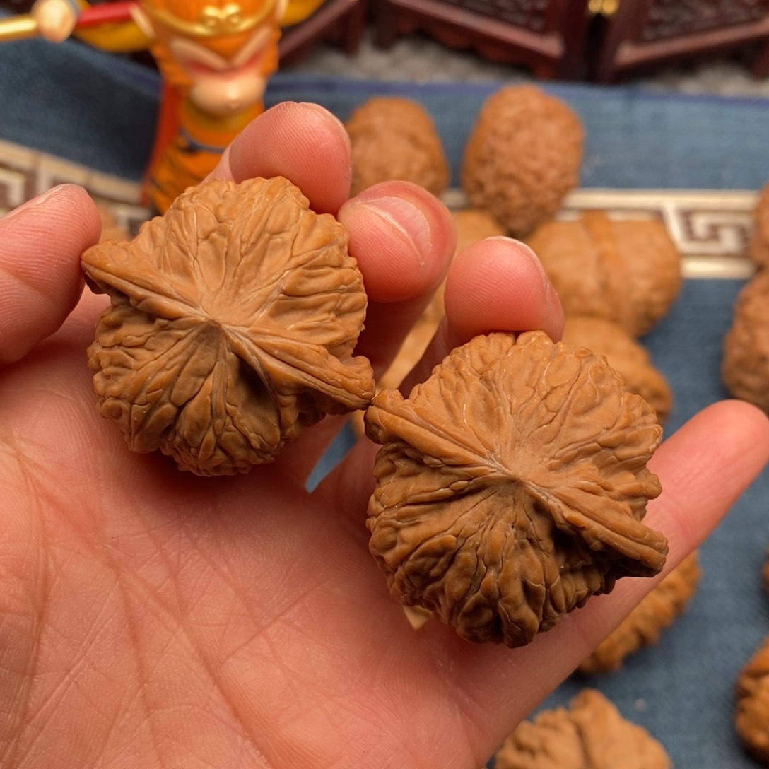 文玩核桃把件38全品正磨