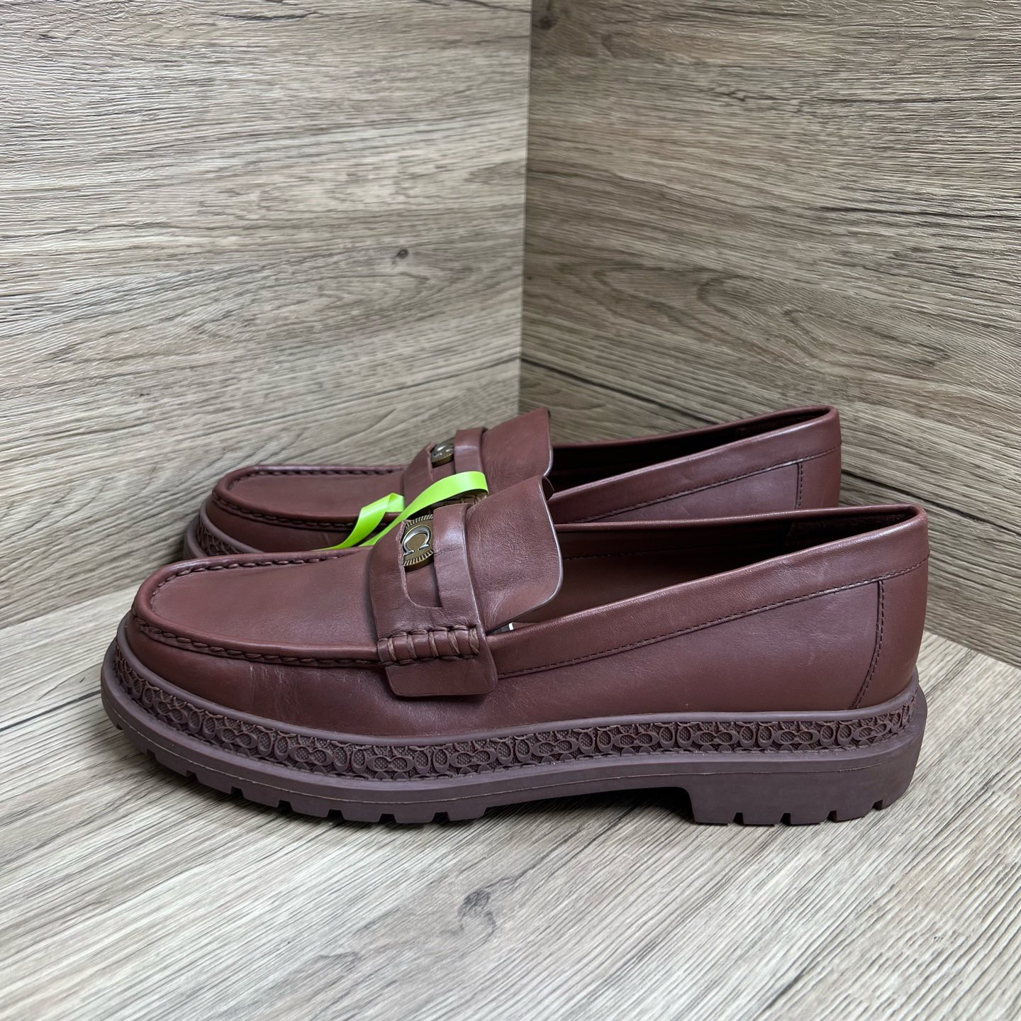 未使用 COACH/蔻驰 棕色乐福鞋 43码