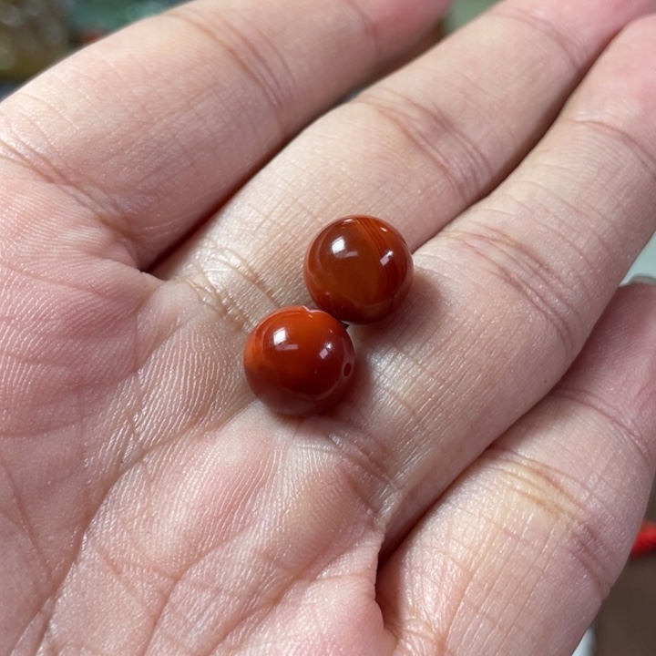 颈饰未镶嵌南红玛瑙