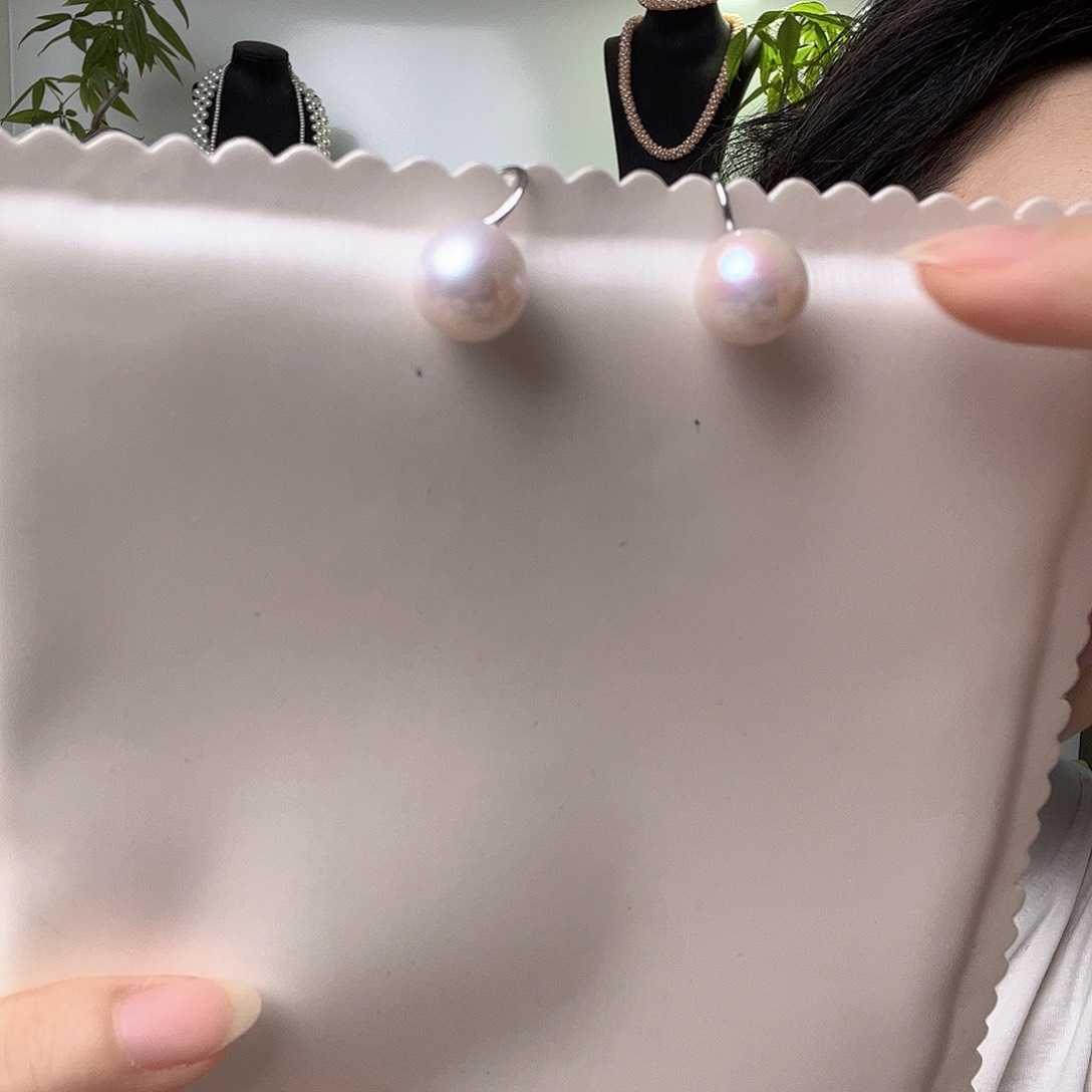 未镶嵌淡水珍珠耳饰