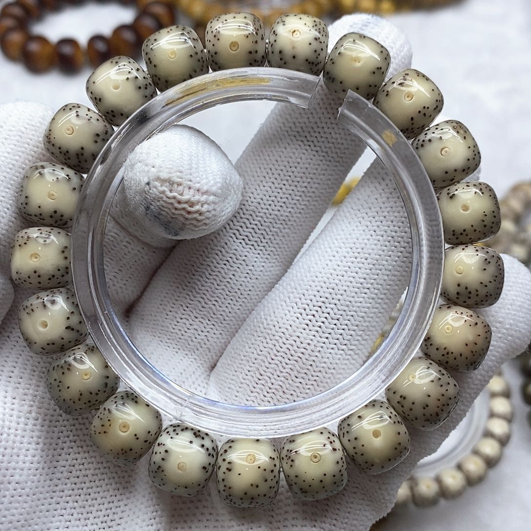 星月菩提吊坠退**哥11大眼