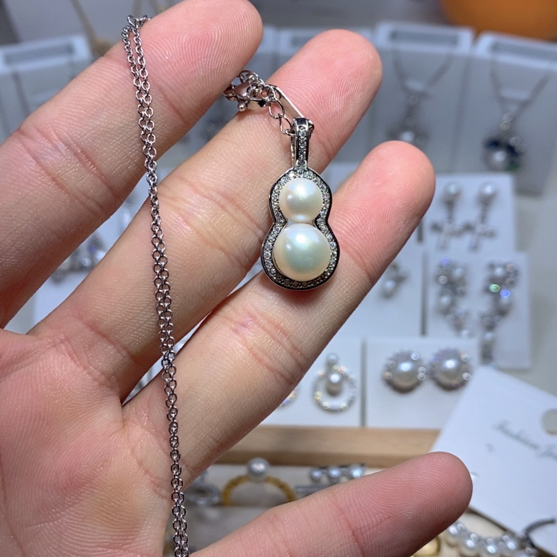 银S925镶嵌淡水珍珠耳饰