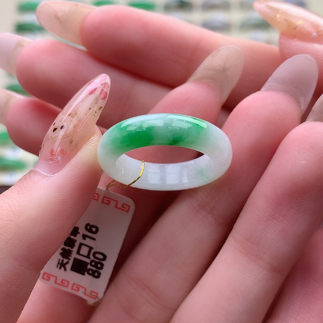 翡翠未镶嵌戒指港16