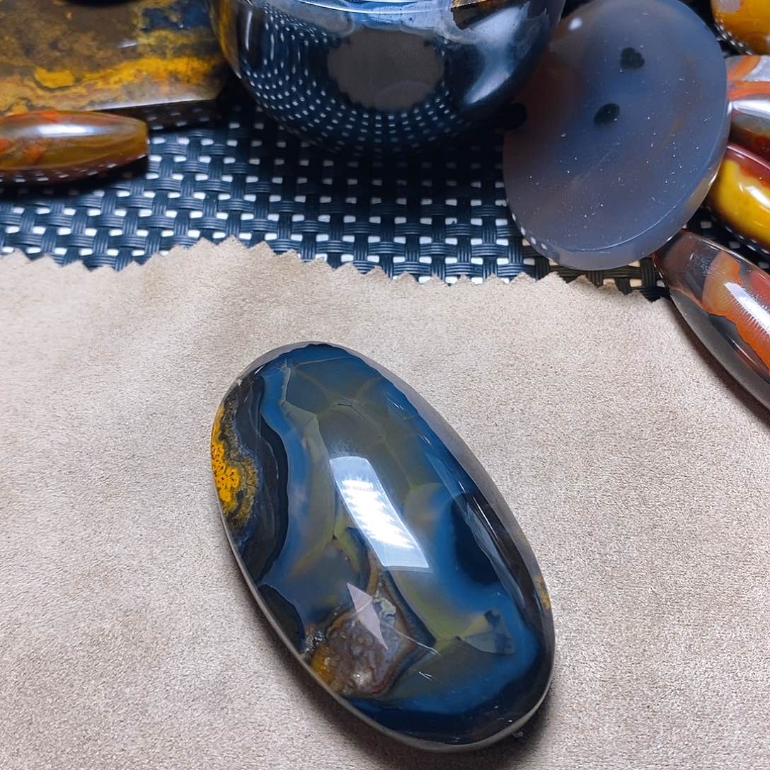 玛瑙/玉髓颈饰未镶嵌风****寒