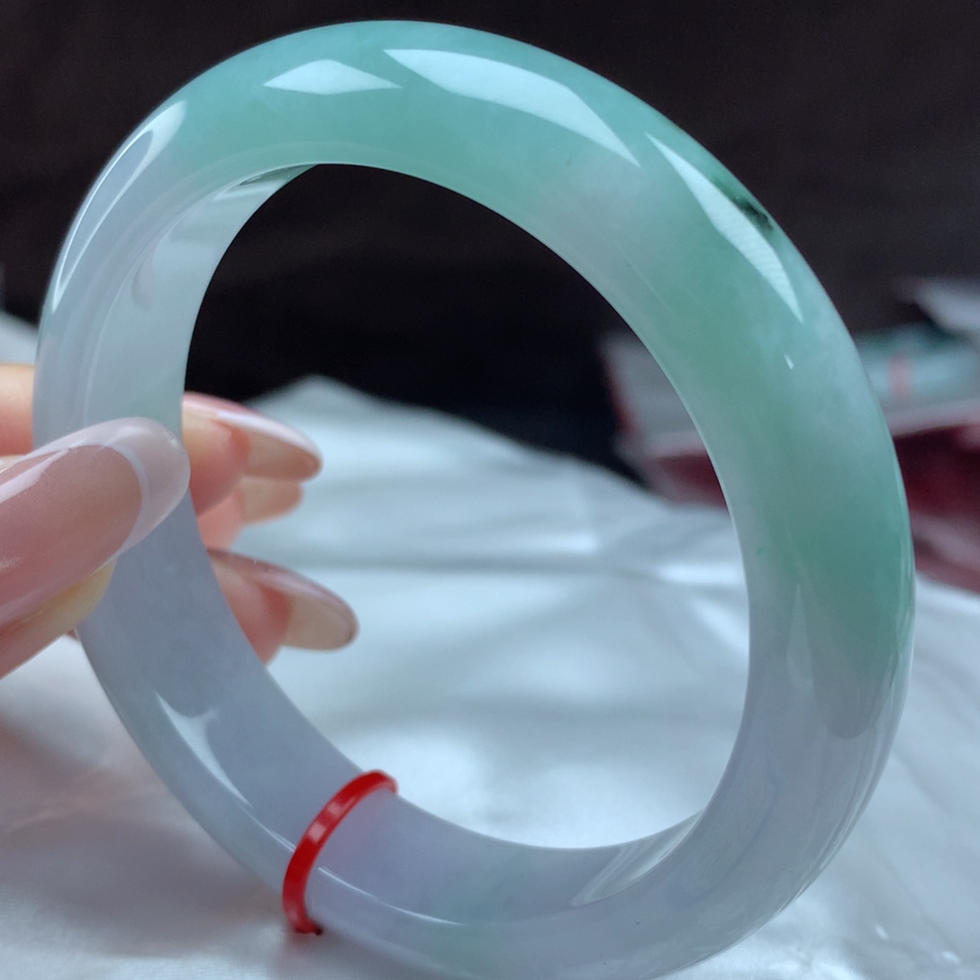 翡翠手镯未镶嵌12003，