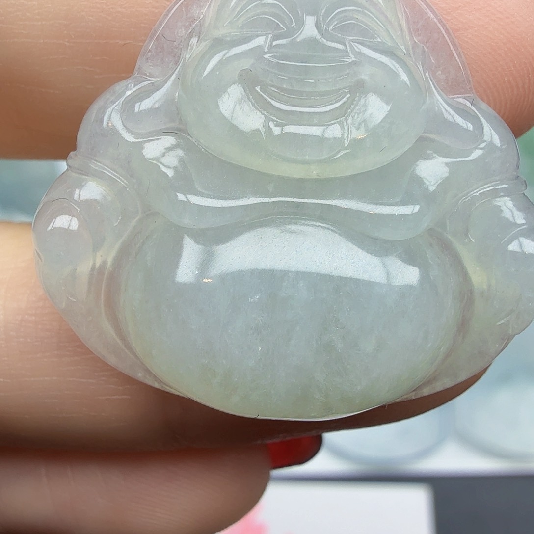 翡翠颈饰未镶嵌佛公