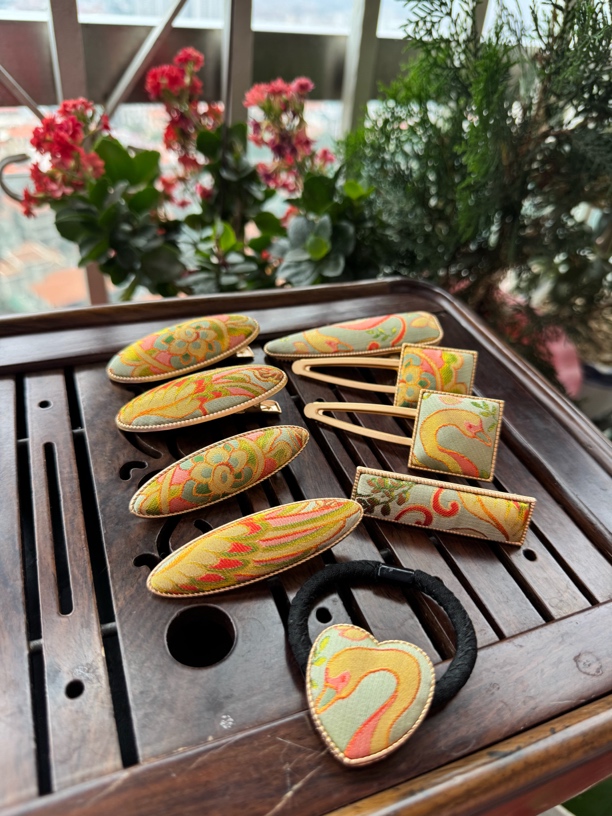 宋锦饰品发夹发卡订做稍有偏差介意慎拍满38元包邮偏远地区不包邮