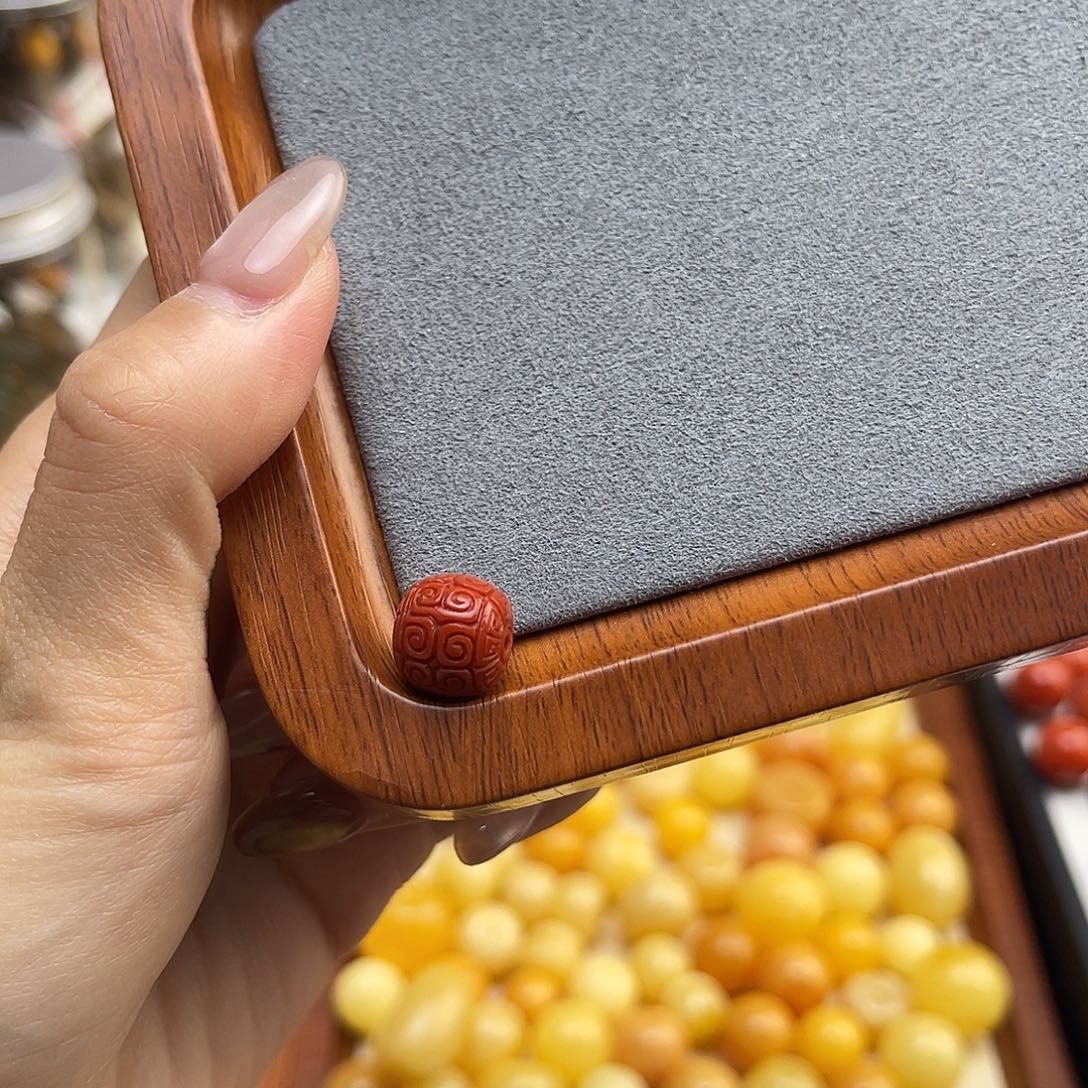 人****南红玛瑙未镶嵌挂件11.3mm