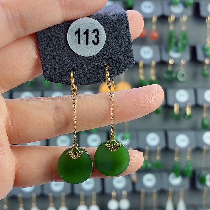 和田玉18K金镶嵌耳饰