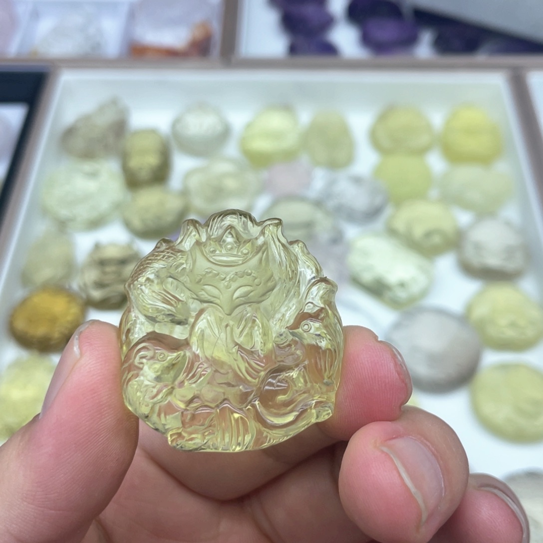 水晶吊坠(不含链)未镶嵌