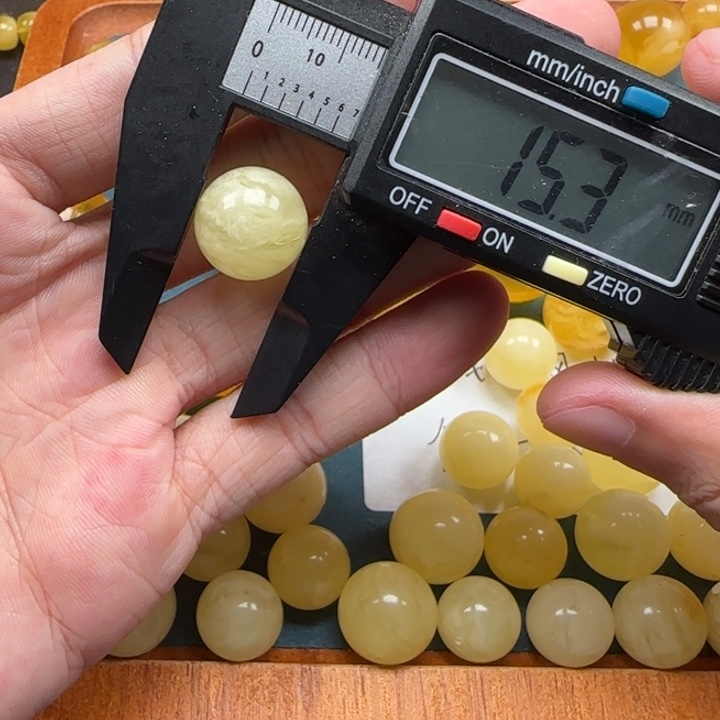 蜜蜡未镶嵌珠宝奇石天然34