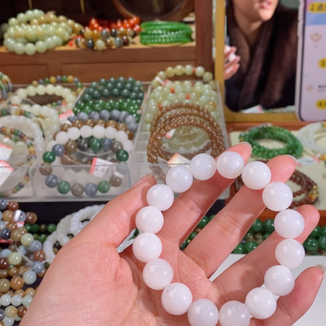 和田玉手串多样性拍一发一未镶嵌