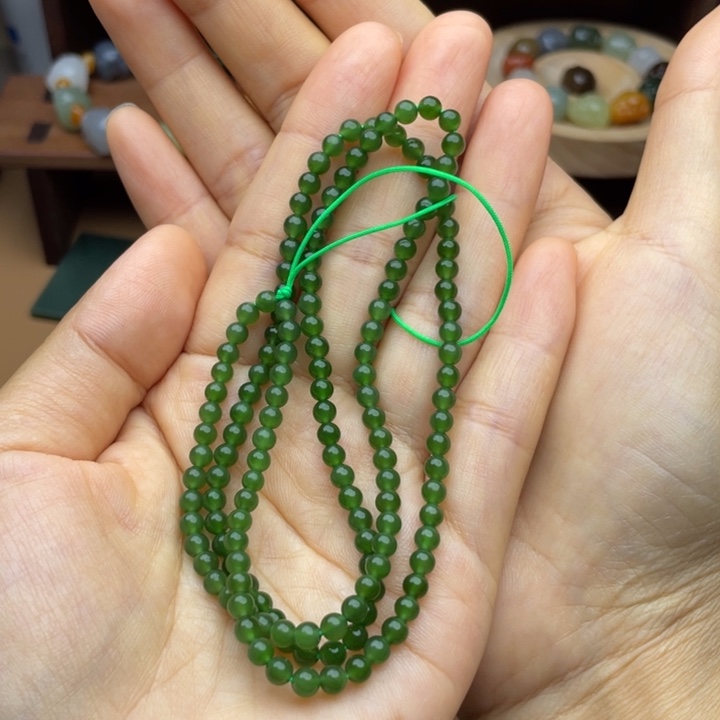 唯***一颈饰未镶嵌和田玉