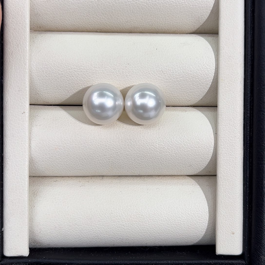 海水珍珠耳饰18K金镶嵌11-12mm