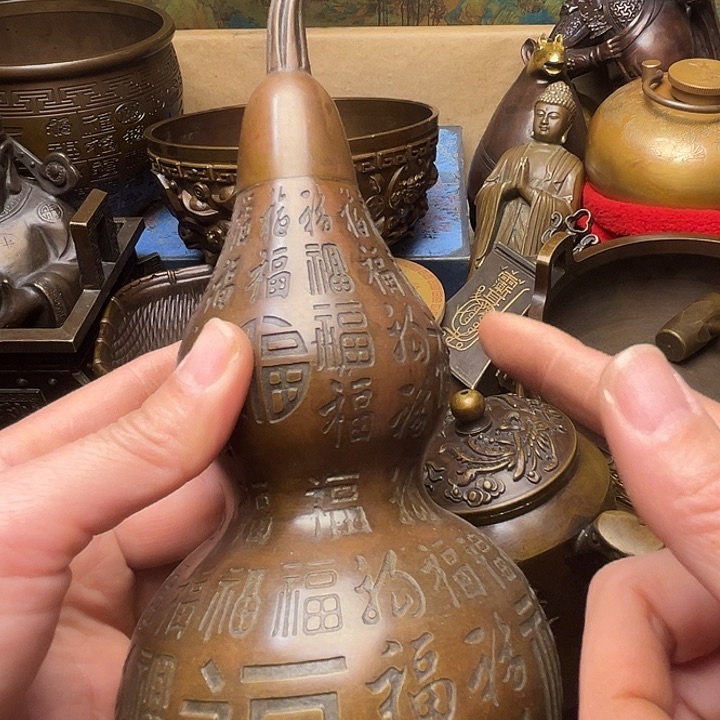 精美铜器批发档口