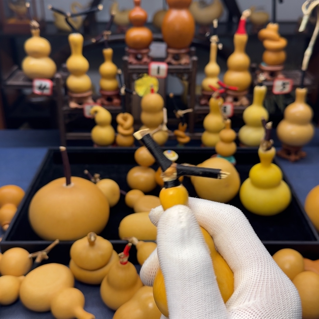 杨****天然葫芦放心玩哥