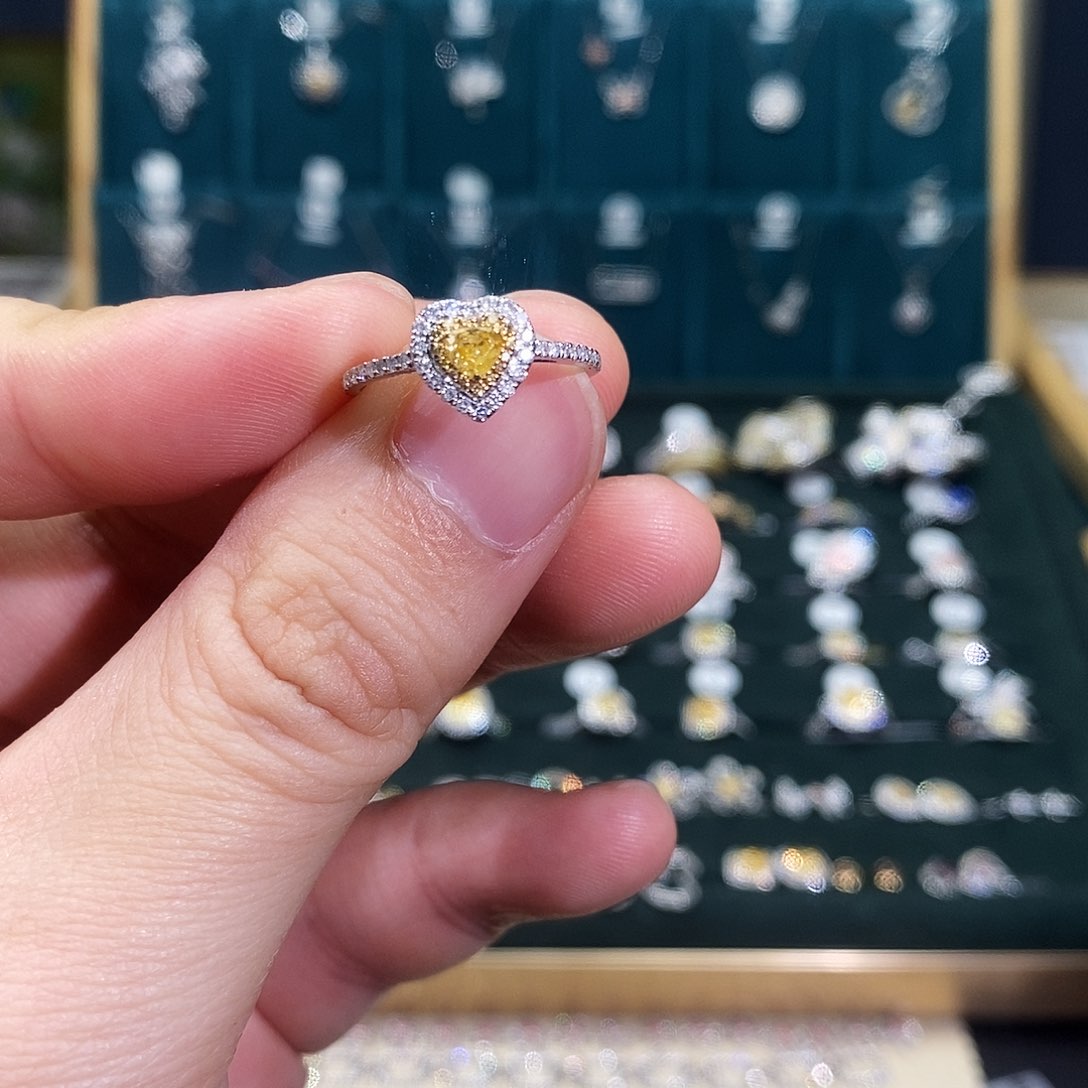 钻石戒托18K金镶嵌戒指