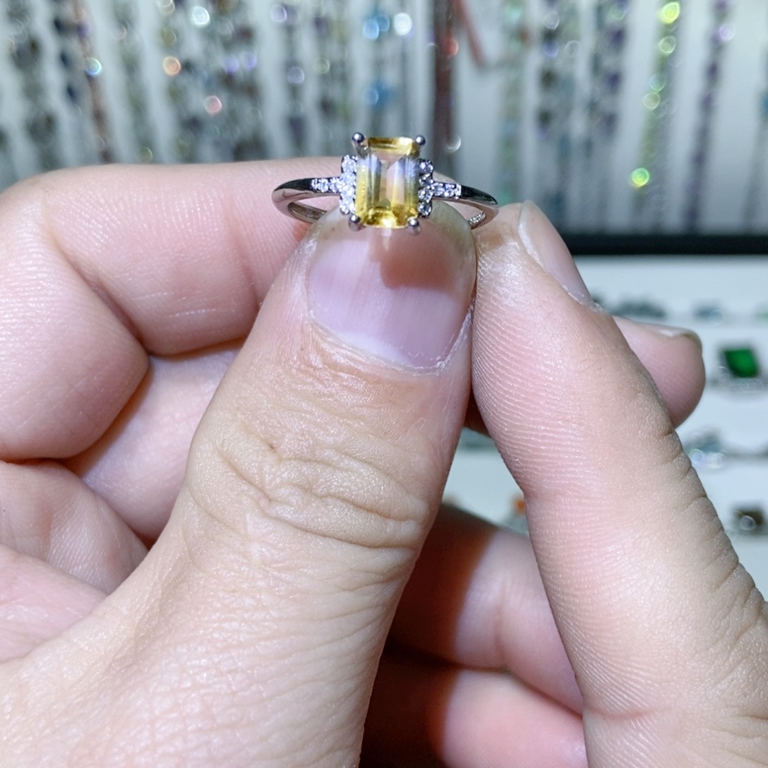 绿水晶戒指银S925镶嵌