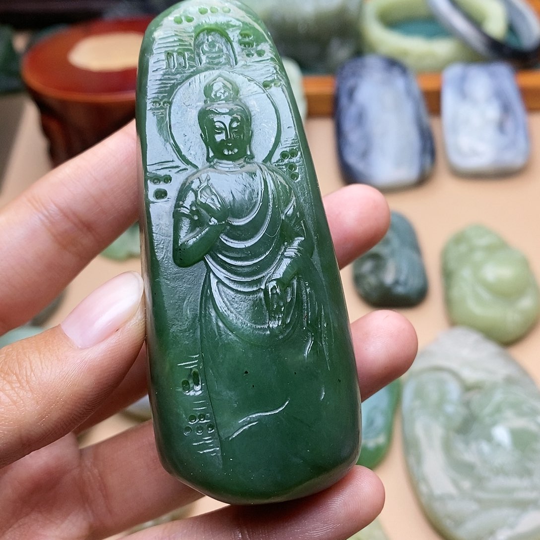 和田玉和田玉未镶嵌正***生