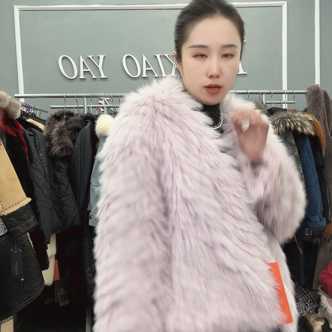 姚小妖家高端皮草
