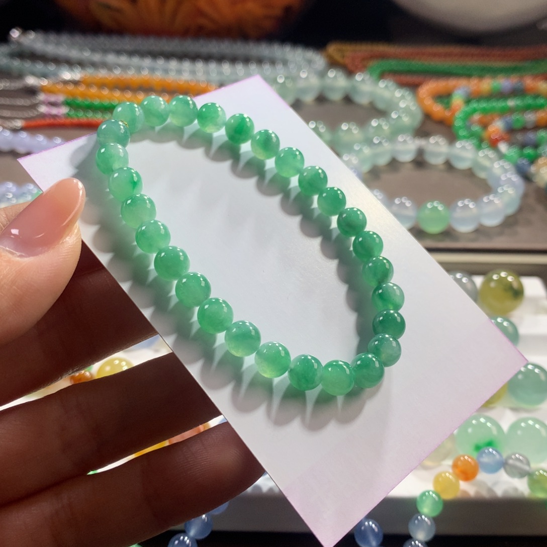 翡翠未镶嵌手链胶润细腻薄荷绿卡6.5