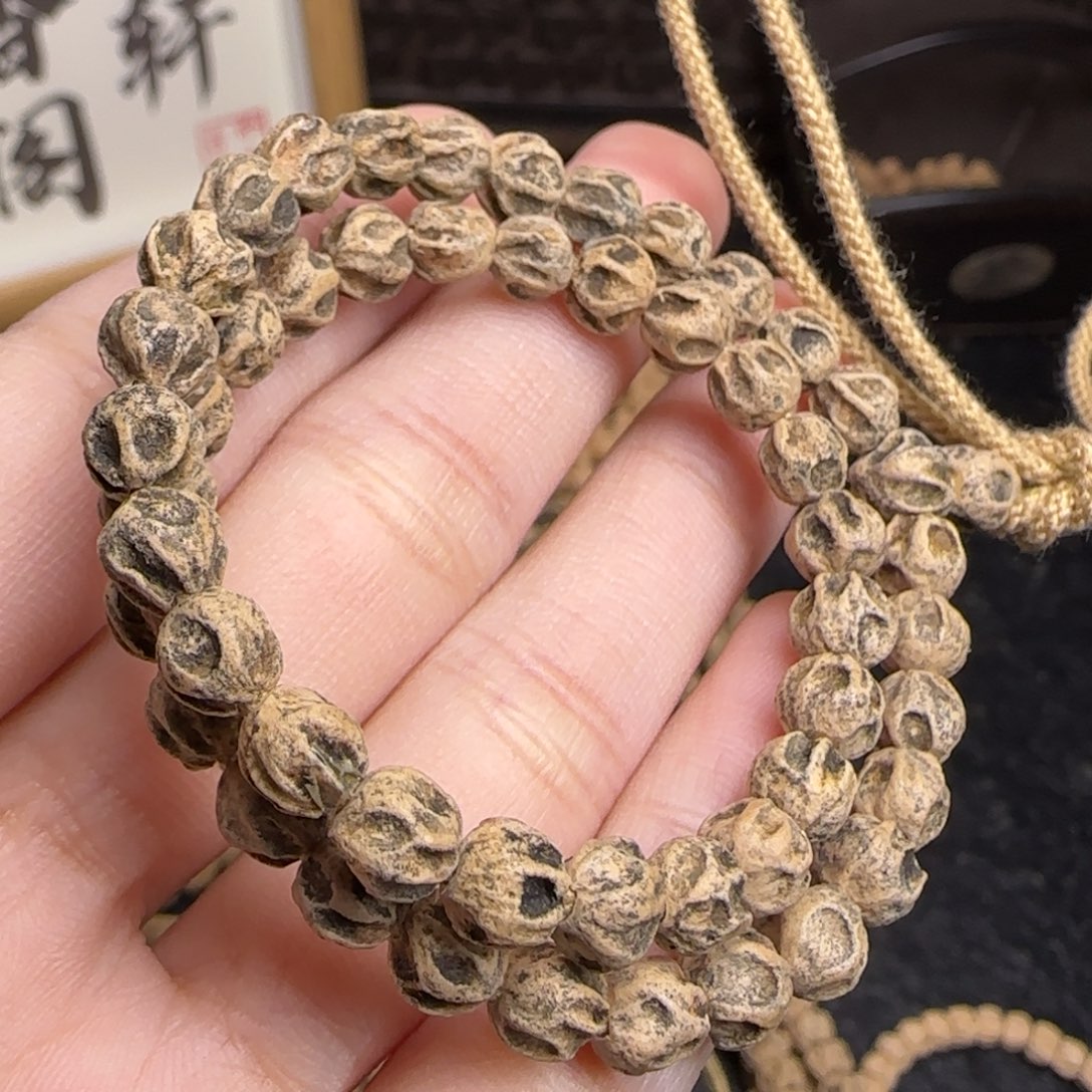 柏香籽/百香籽吊坠S****