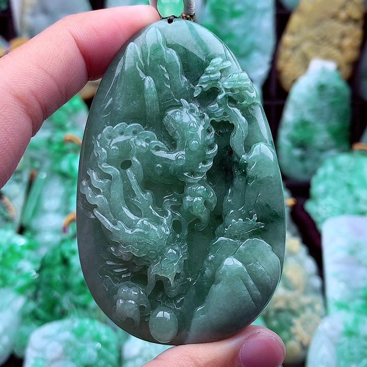 翡翠吊坠(不含链)未镶嵌