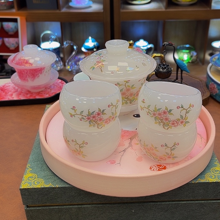 段泥茶杯吧啊哇哦啊哈这