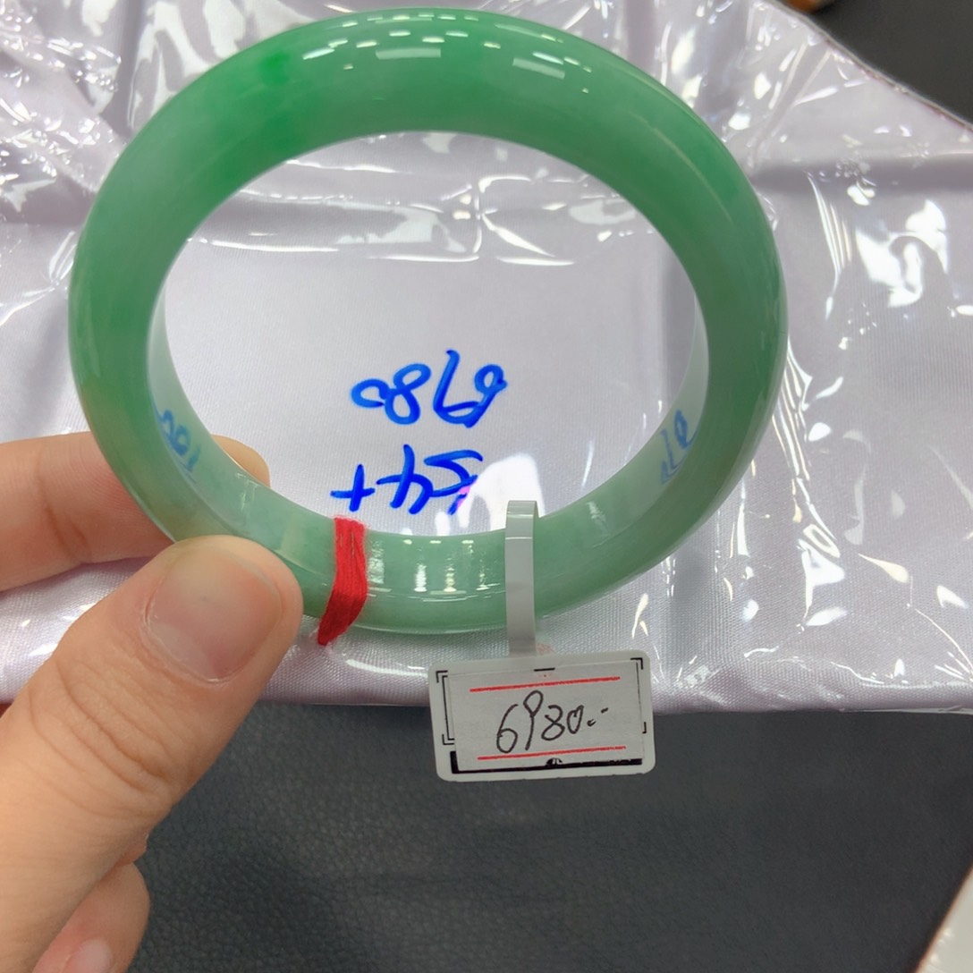 【闪购商品】翡翠手镯未镶嵌翡翠1