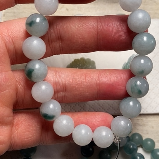 未镶嵌定制翡翠牌子