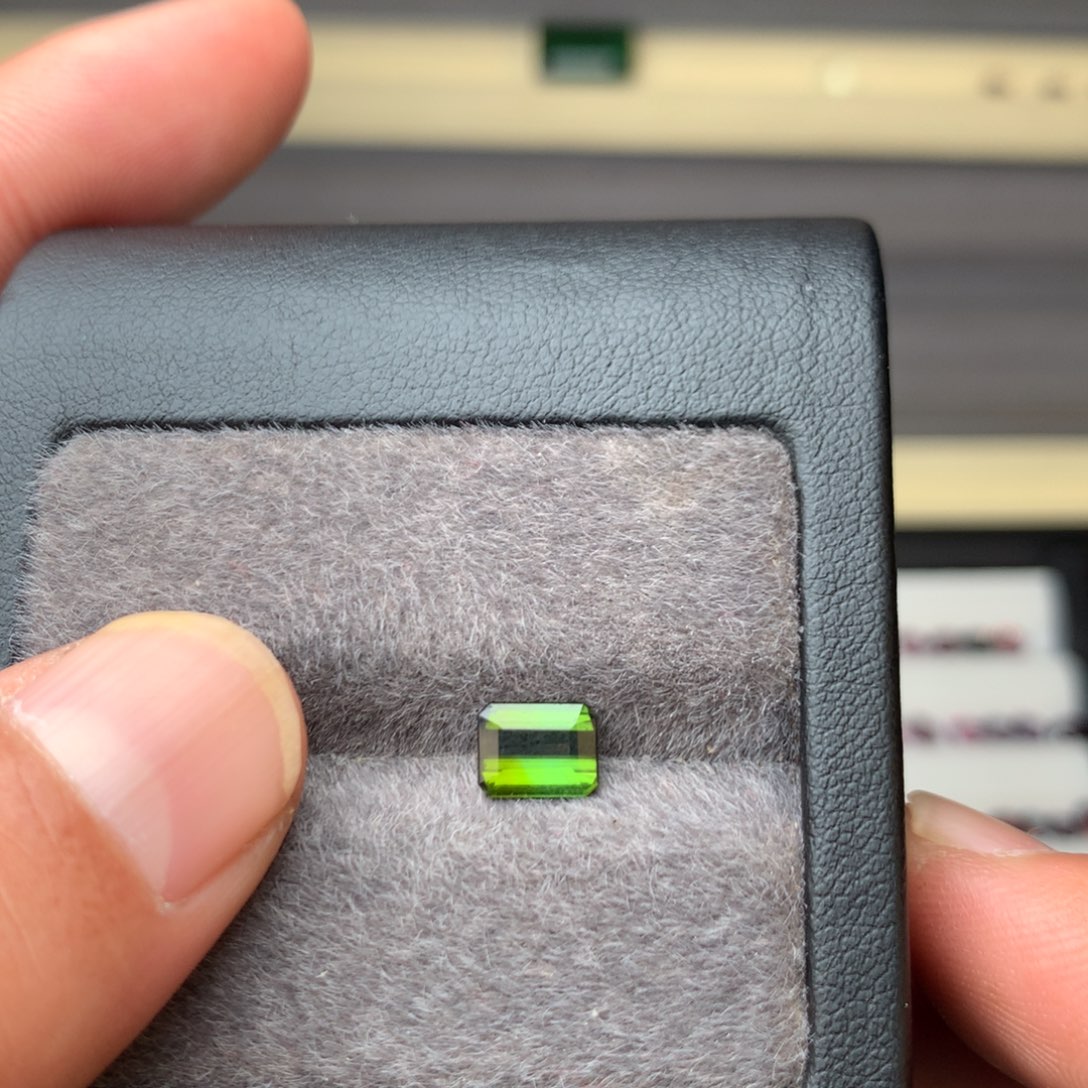 碧玺珠宝半成品未镶嵌