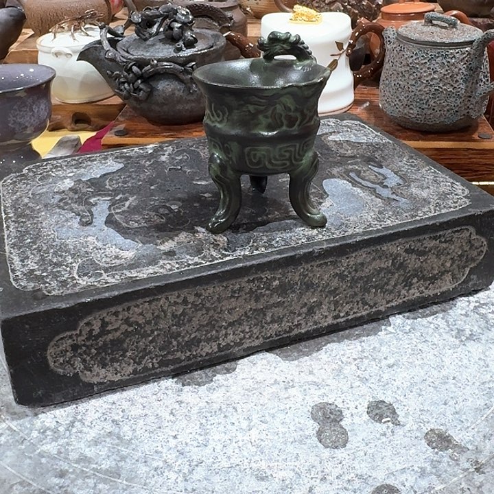 陶烧杯一个。。品茗