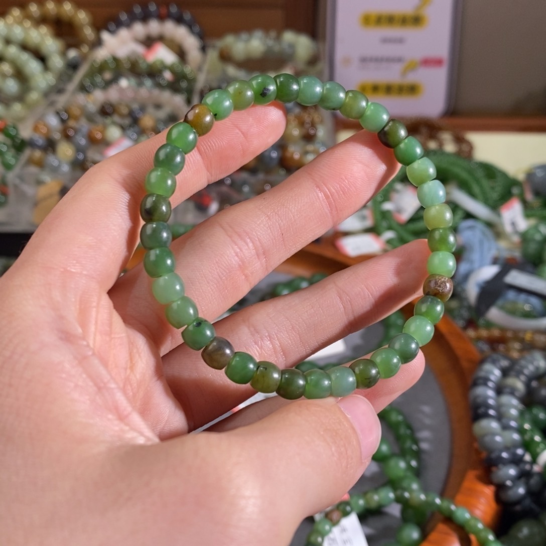 和田玉手链未镶嵌