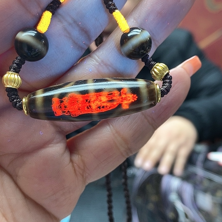 玛瑙/玉髓颈饰合金