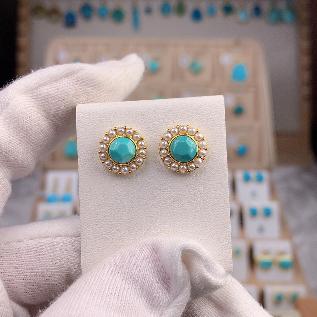 绿松石珠宝奇石未镶嵌