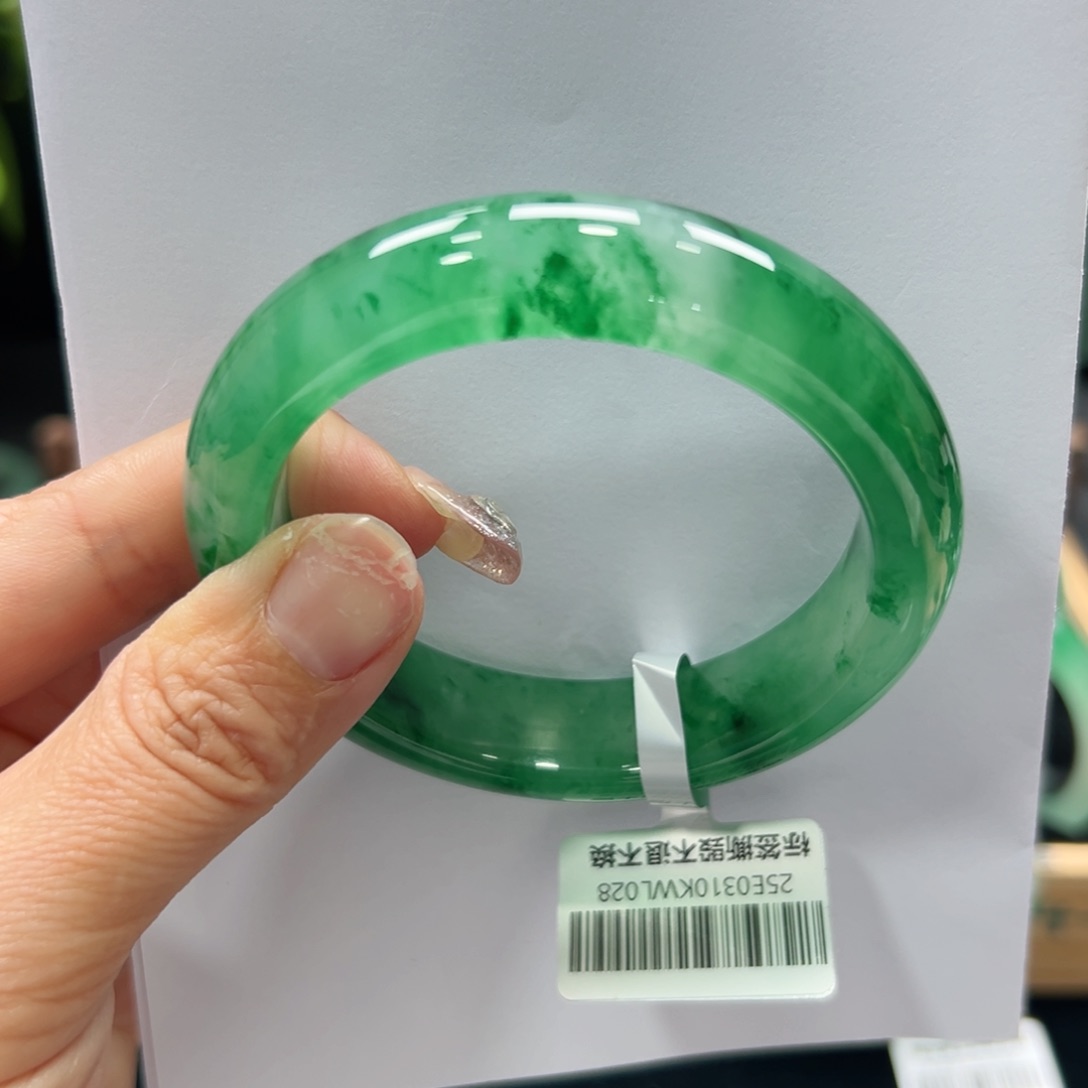 石英质玉手镯未镶嵌简**活➕佳佳58