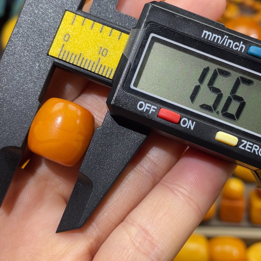 蜜蜡未镶嵌裸石桶珠