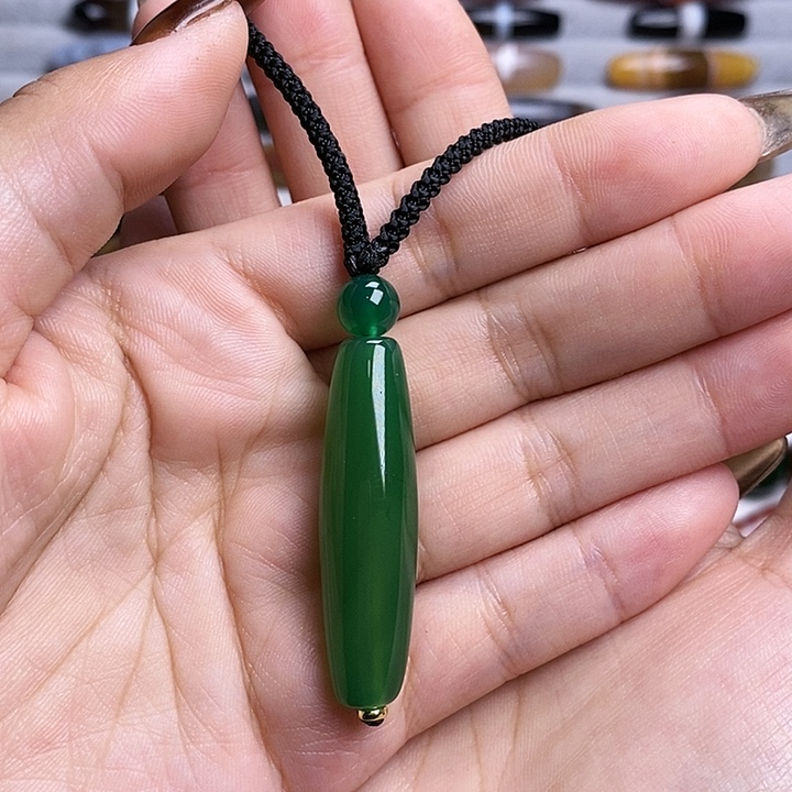 未镶嵌颈饰玛瑙/玉髓