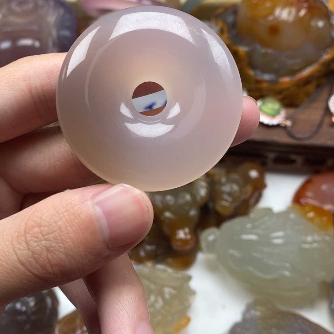 玛瑙/玉髓未镶嵌颈饰