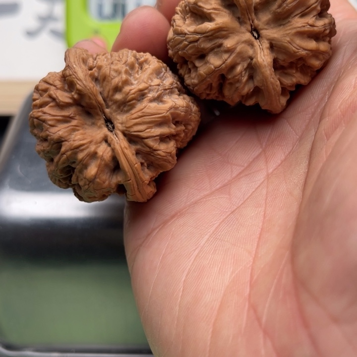 欢***多文玩核桃吊坠文玩核桃链接专属40号