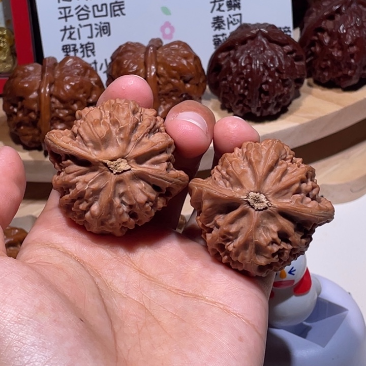 最***子文玩核桃吊坠42 40 宫灯 6209