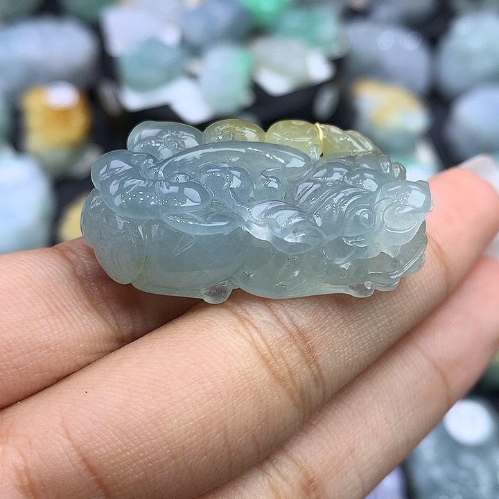 翡翠未镶嵌颈饰天然缅甸翡翠