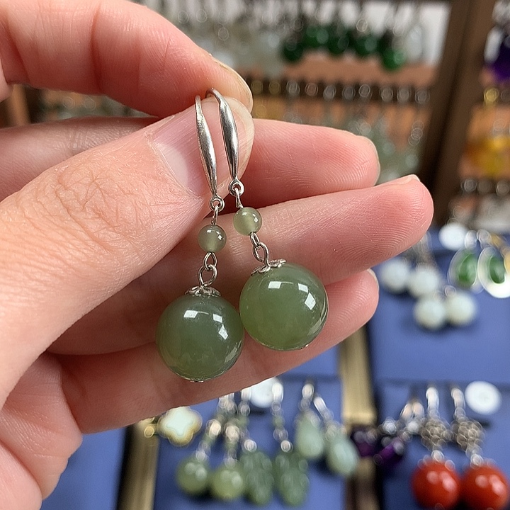 和田玉银S925镶嵌耳饰12左右晴水绿