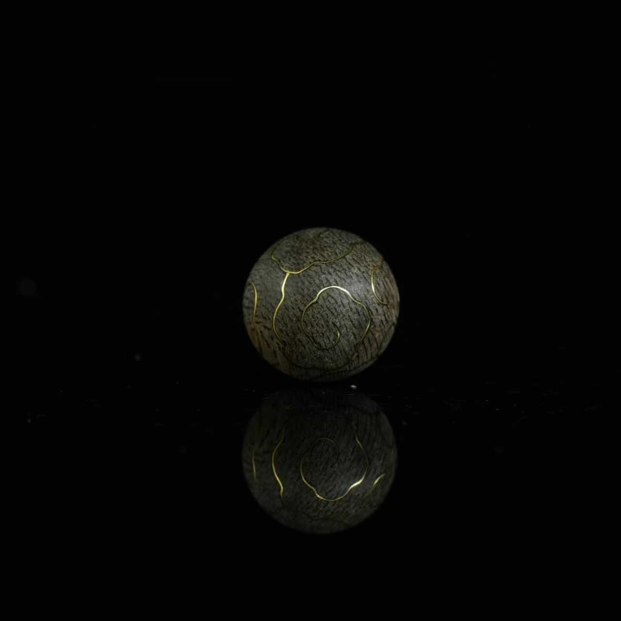 DY-B8703 文莱软丝9分沉错金单珠 1.5cm 2.03g