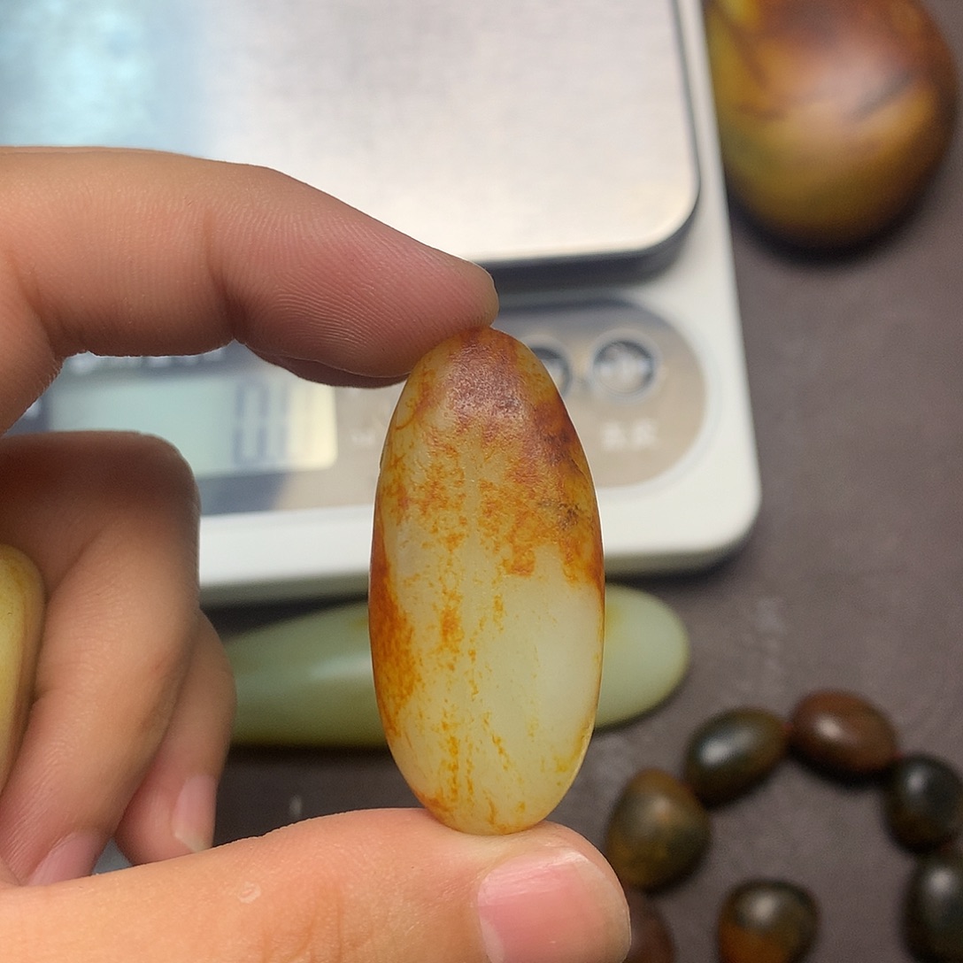 和田玉（糖玉）未镶嵌挂件