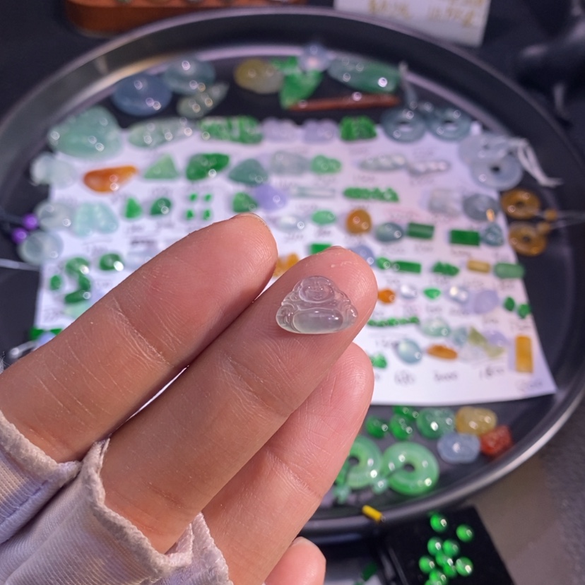 【闪购商品】翡翠挂件未镶嵌佛