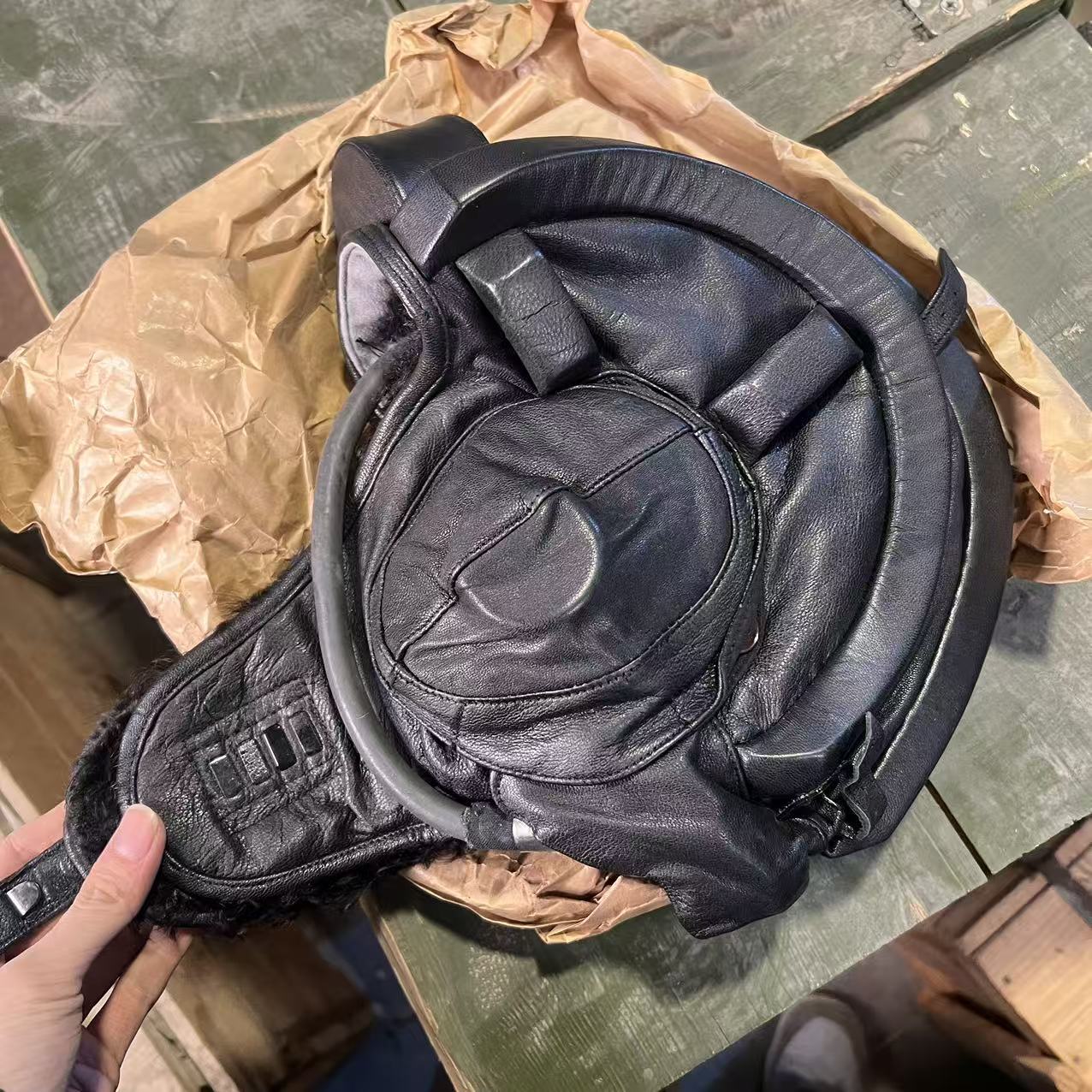 正品黑色羊皮羊毛帽