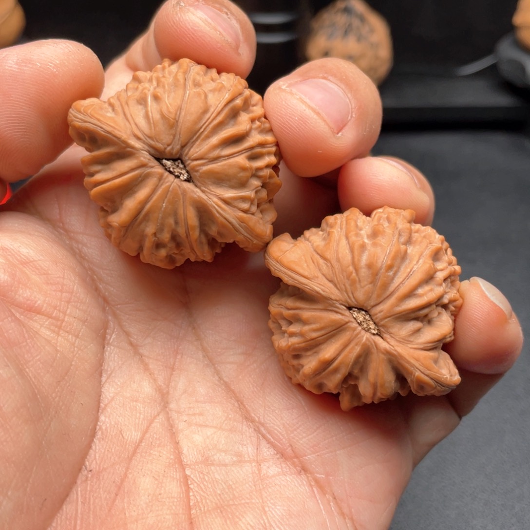 文玩核桃把件七*磨盘