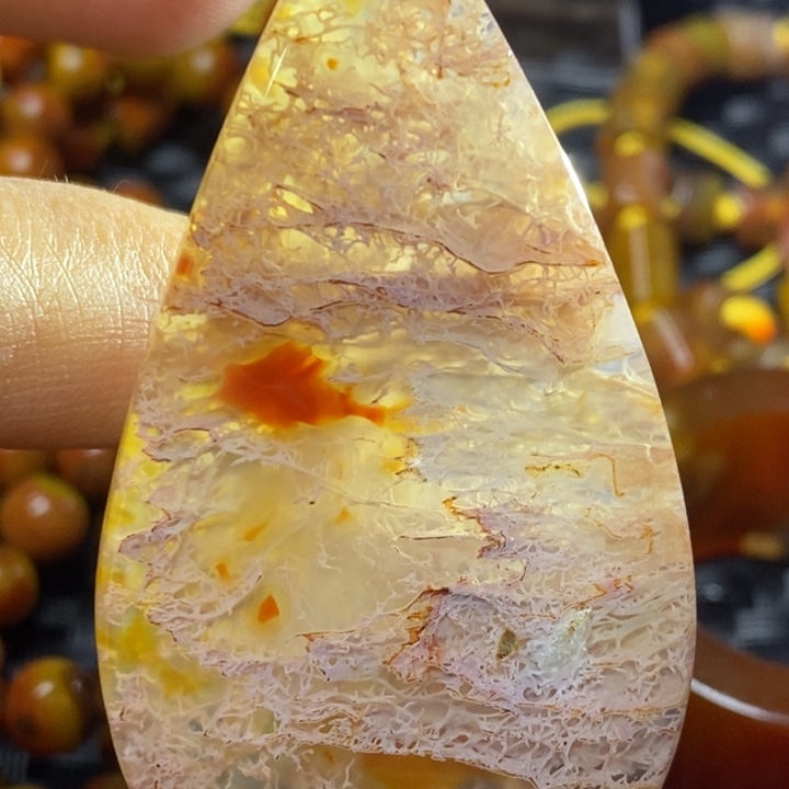 玛瑙/玉髓颈饰未镶嵌